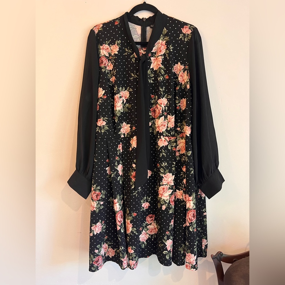 Unique Vintage Smak Parlor Floral Black Dress